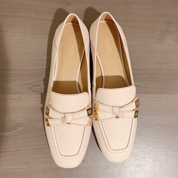 Michael Kors Ripley Loafer - Picture 13 of 14
